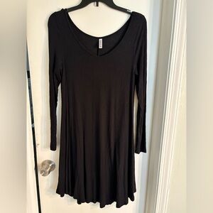 Set of Two: Red and Black Long Sleeve Dress